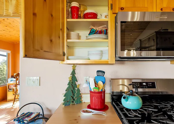 Holiday home Breathtaking Backing The National Forest Vernon